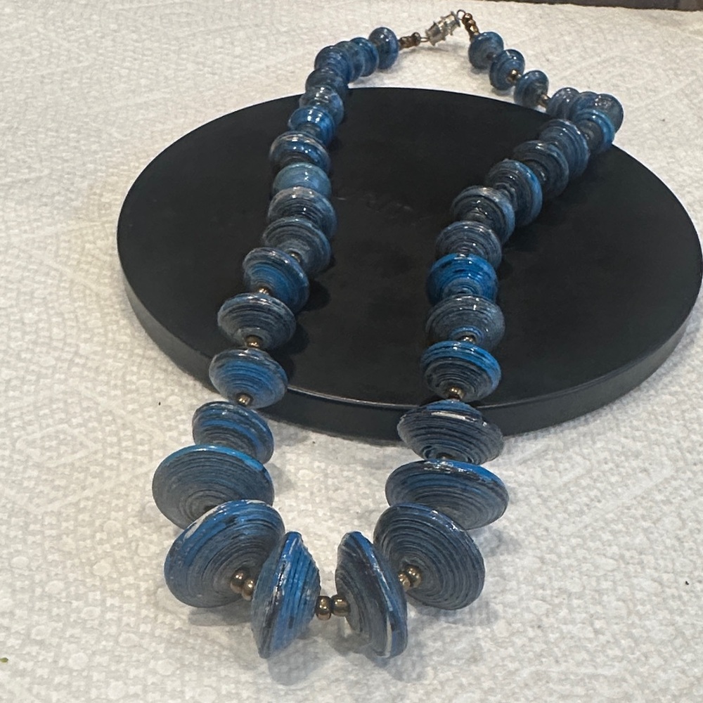 Blue Beaded Necklace Vintage
